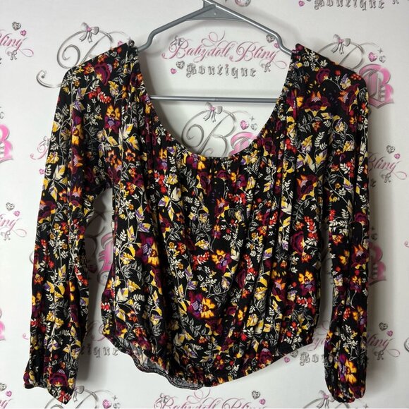 H&M divided Smocked long Sleeve Blouse in Black red floral flowers crop style
